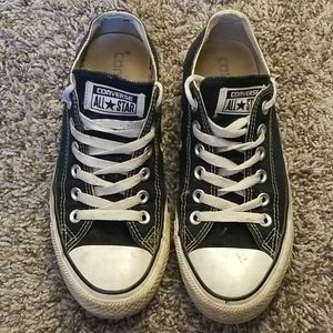 Converse women's size 7 or men's size 5